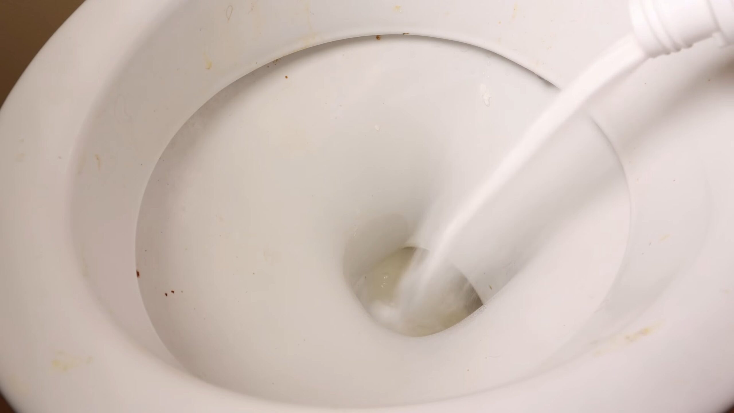 Toilette reinigen mit Natron
